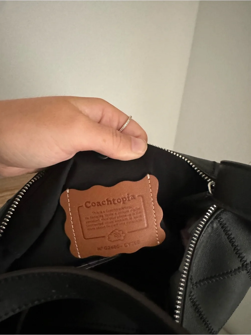 slouchy coachtopia alter ego black